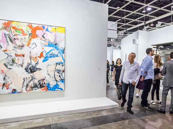 بول ألين يبيع لوحة فنية بـ 35 مليون دولار معرض Art Basel بهونغ كونغ